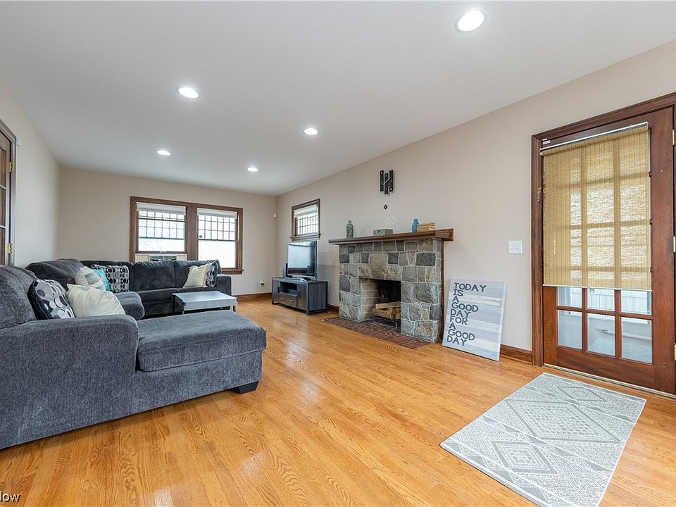 3670 Washington Blvd, University Heights, OH 44118 MLS 4453337 Zillow