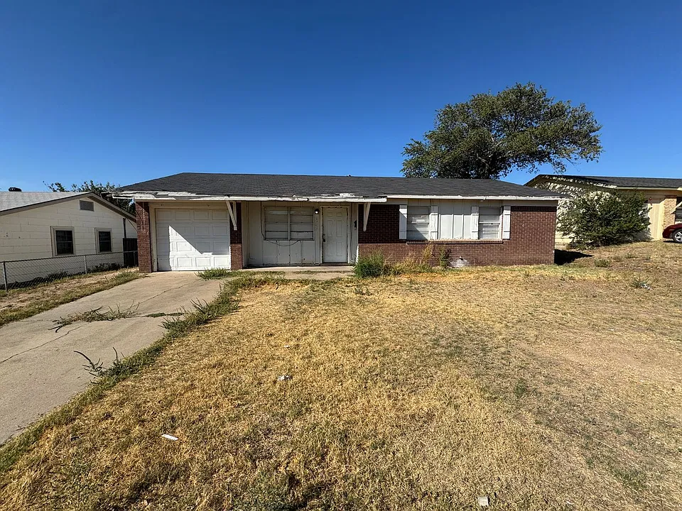 1207 Mimosa Ln