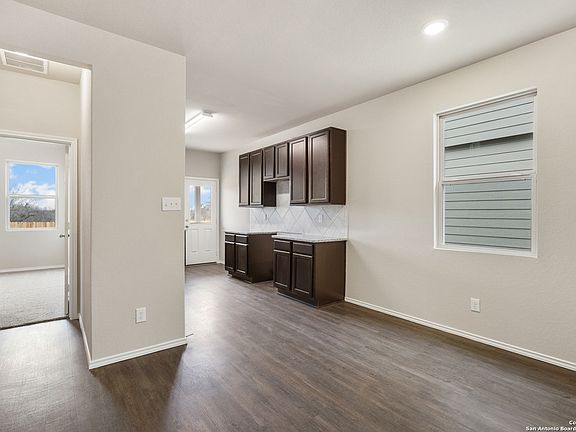 5th image of 5110 Sandstone Way