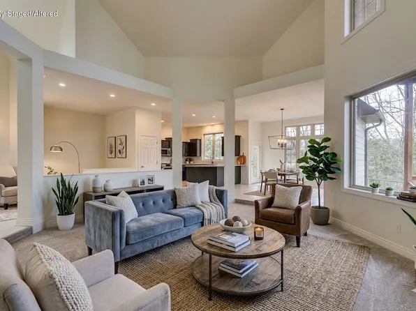 401 Silverwood Circle, Branson West, MO 65737