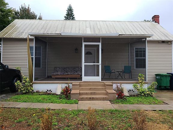 2nd image of 109 E Gladys St #A