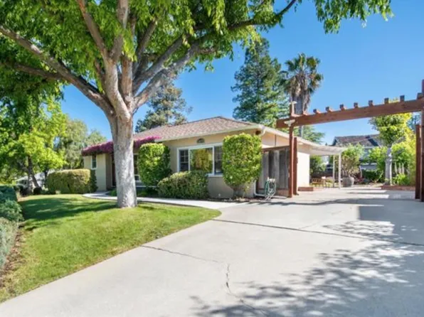 22071 Hibiscus Dr, Cupertino, CA 95014