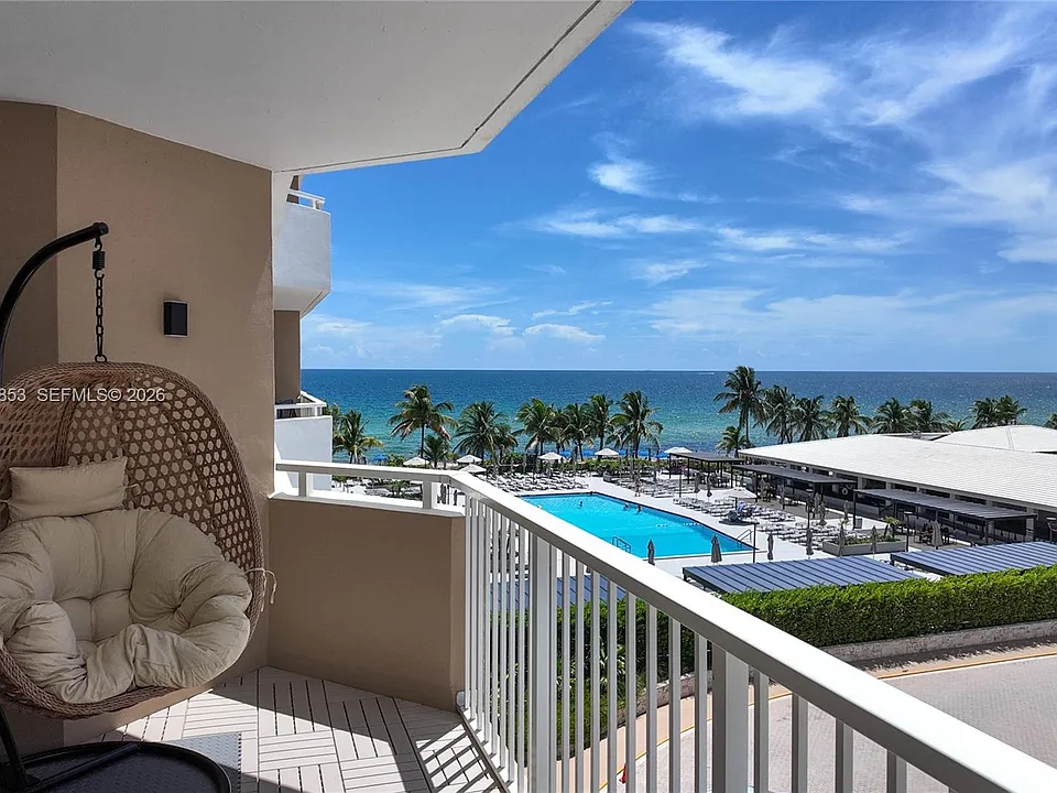 1950 S Ocean Dr #4A