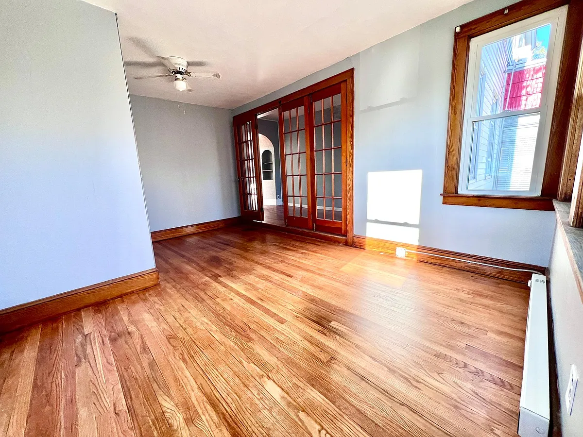 Living room - 325 Front St #1