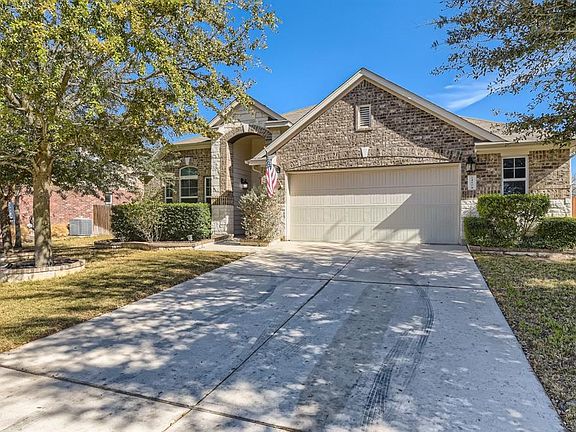 3rd image of 1480 Coldwater Holw
