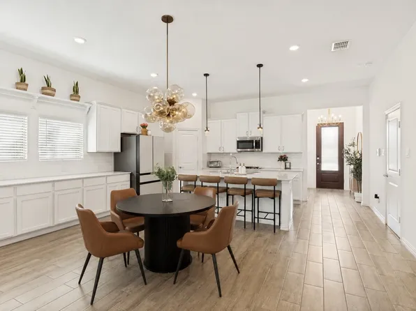 1145 Canuela Way, Justin, TX 76247