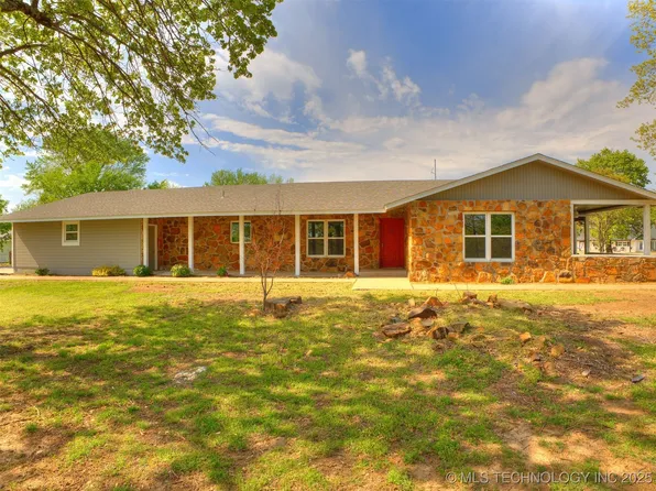 9019 N 28th West Ave, Sperry, OK 74073