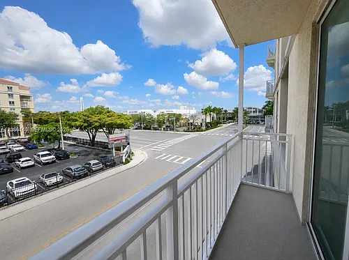 7270 SW 88th St #B202 Photo 1