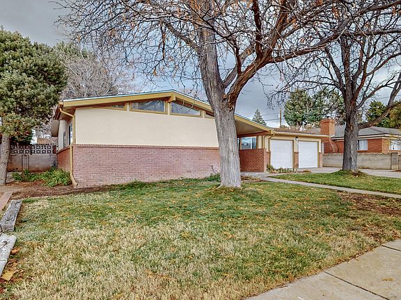 2nd image of 8423 Palo Duro Ave NE
