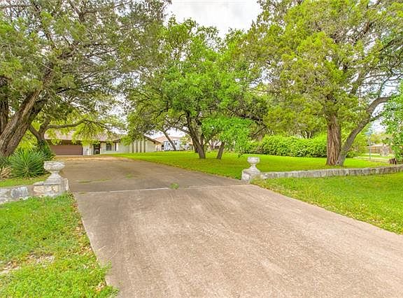 2nd image of 2310 E Spanish Ct