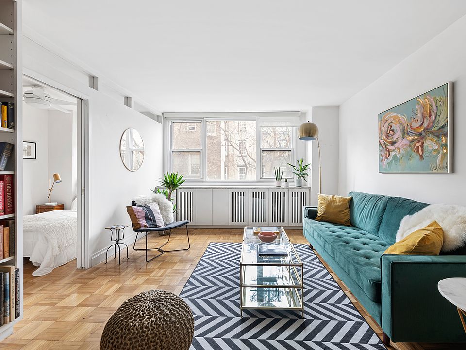 1st image of 631 Hudson St #3R