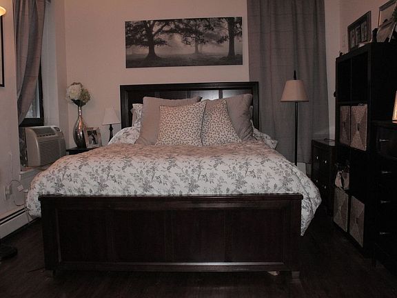 5th image of 174 E 90th St APT 4D
