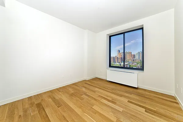 Rented by Halstead Real Estate | media 33