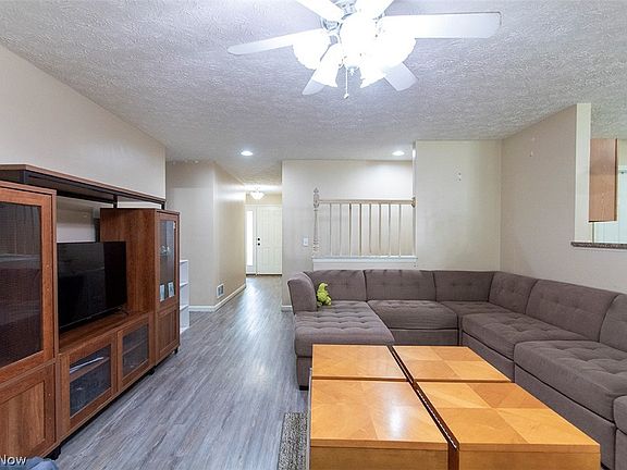4th image of 6419 Silverstone Ln
