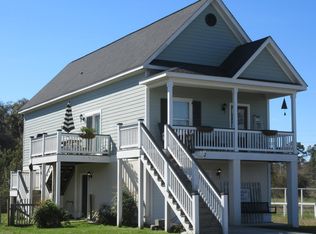 7 Bay Breeze Ln, Beaufort, SC 29907