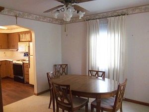 3rd image of 3726 Woodlawn Way