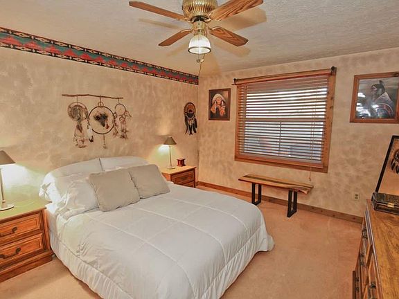 5th image of 16027 Grass Lake Dr