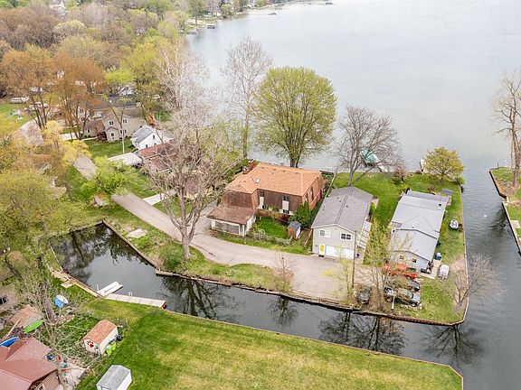2nd image of 10134 Canal Dr