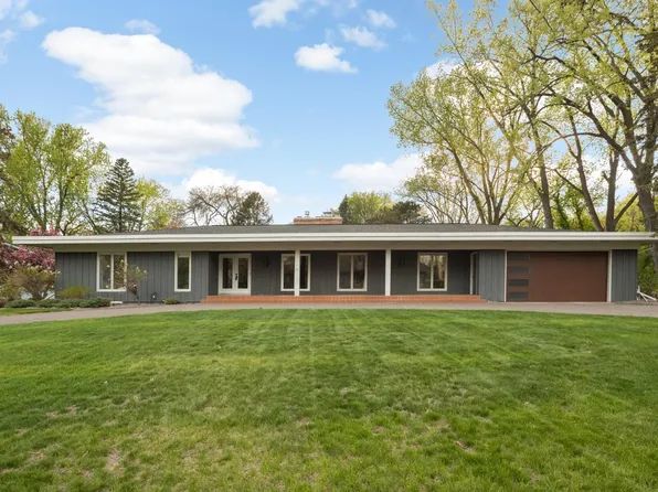4722 Coventry Rd E, Minnetonka, MN 55345