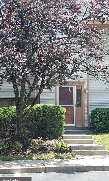 1st image of 14625 Monmouth Dr #10