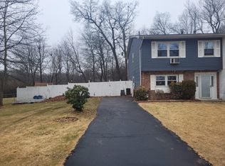 9 Michele Ct, Spring Valley, NY 10977