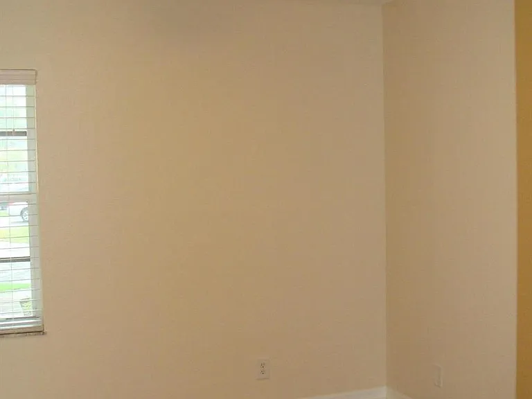 4235 S 57th Ave #102E — Photo 15