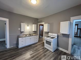 2027 N 47th St, Milwaukee, WI 53208