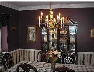 3rd image of 3160 Canterbury Dr