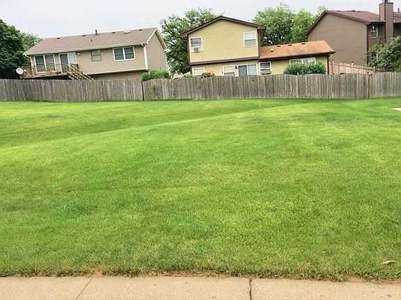 3rd image of 1501 Cornell Ct