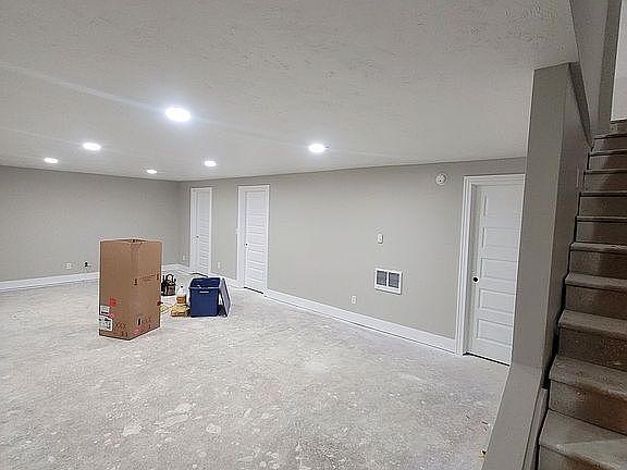 2nd image of 1260 Elmore Ave