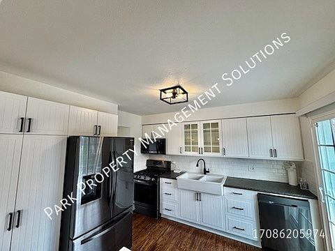 2nd image of 6553 163rd Pl