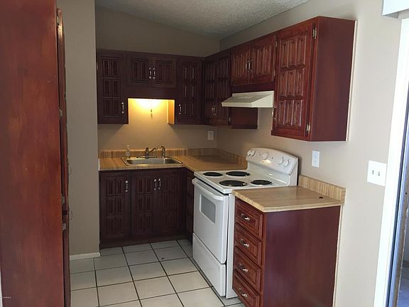 5th image of 3645 N 69th Ave Unit 50