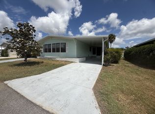 5531 Yarmouth Ln #380, Sarasota, FL 34233
