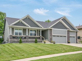 3597 NW 164th St, Clive, IA 50325