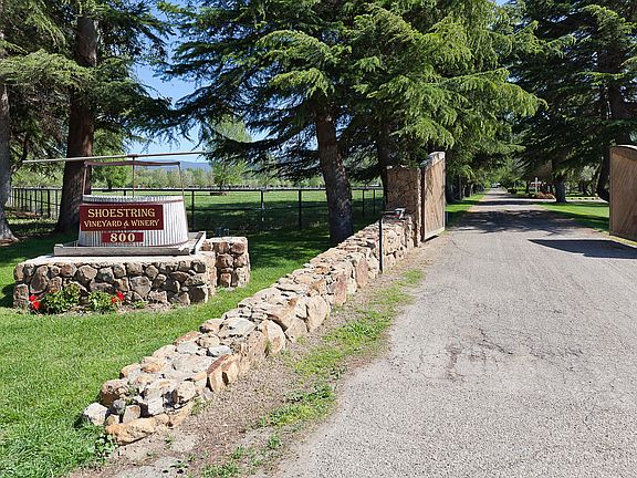 2nd image of 800 E Highway 246