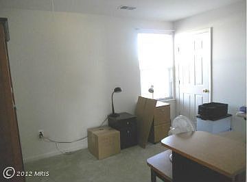 2nd image of 5996 Lyceum Ln