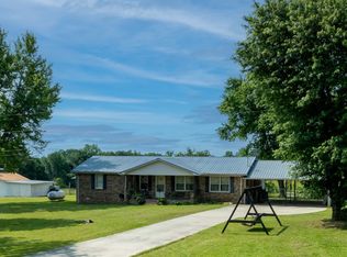 423 Shady Grove Rd, Flintville, TN 37335