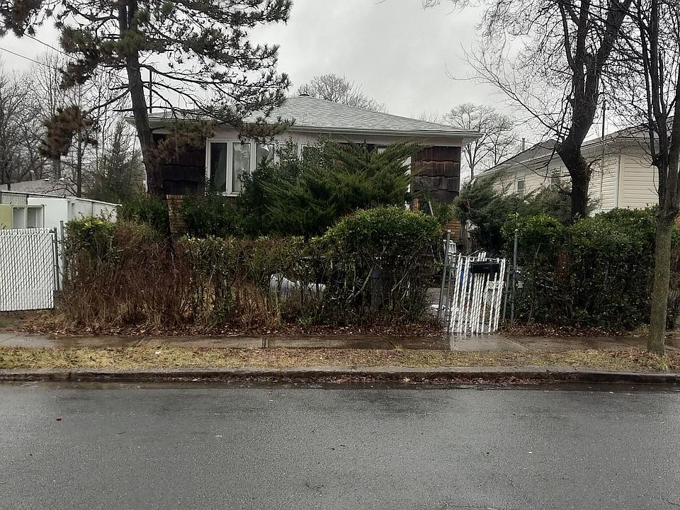 1st image of 100 Elder Ave