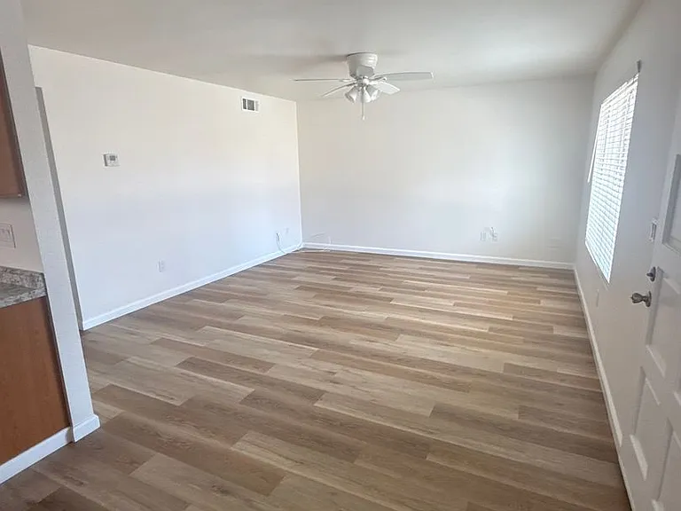 10333 Santana Ranch Dr — Photo 2