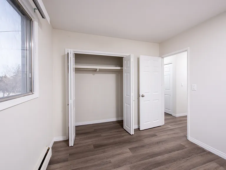10014 102nd St — Photo 26