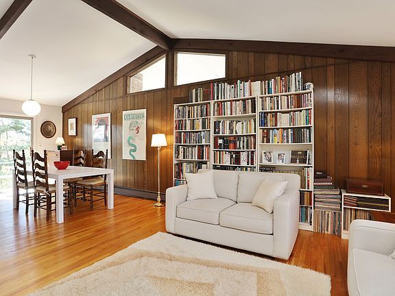 5th image of 119 Bonnie Brae Ct