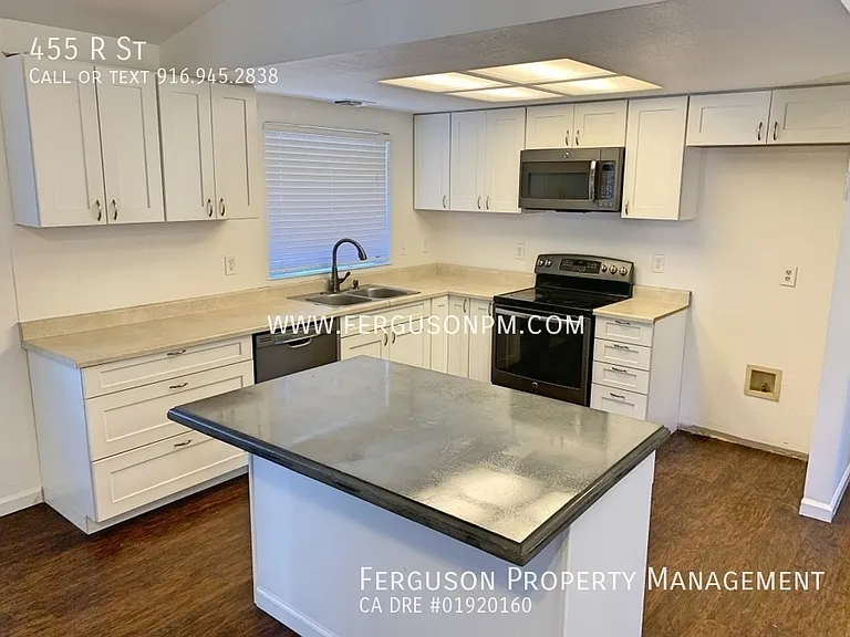 455 R St — Photo 2