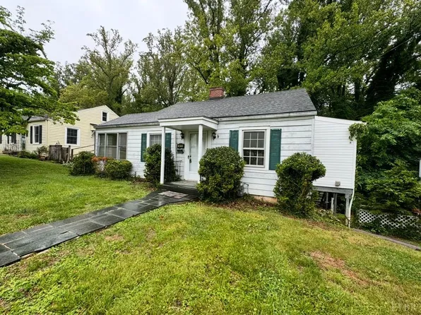 4010 Summit St, Lynchburg, VA 24503