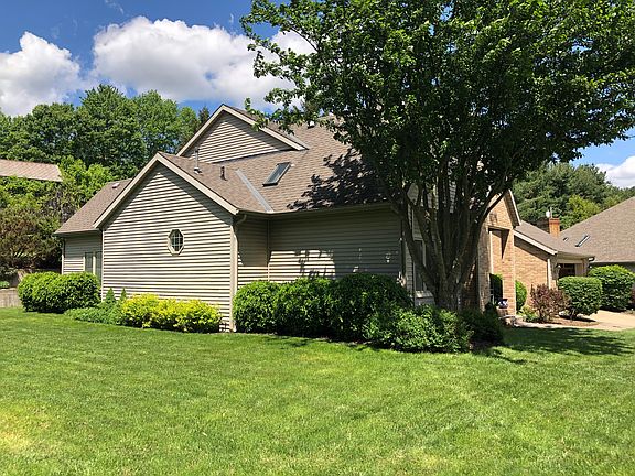 2nd image of 625 Oak Hollow Way