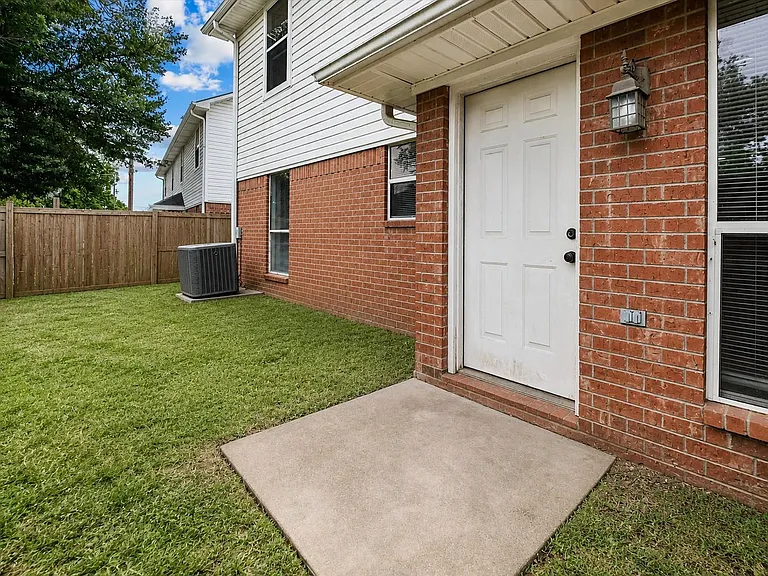 17416 FM 2493 — Photo 20