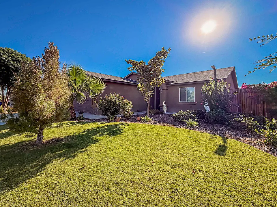 1108 Honeybell Ct