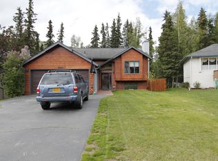 18616 Little Cape Cir, Eagle River, AK 99577