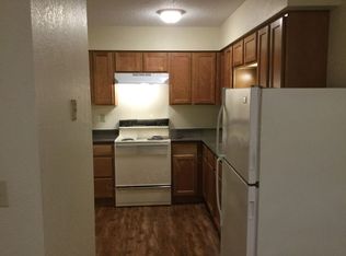 101-103 Johnson Dr, Buffalo, MO 65622