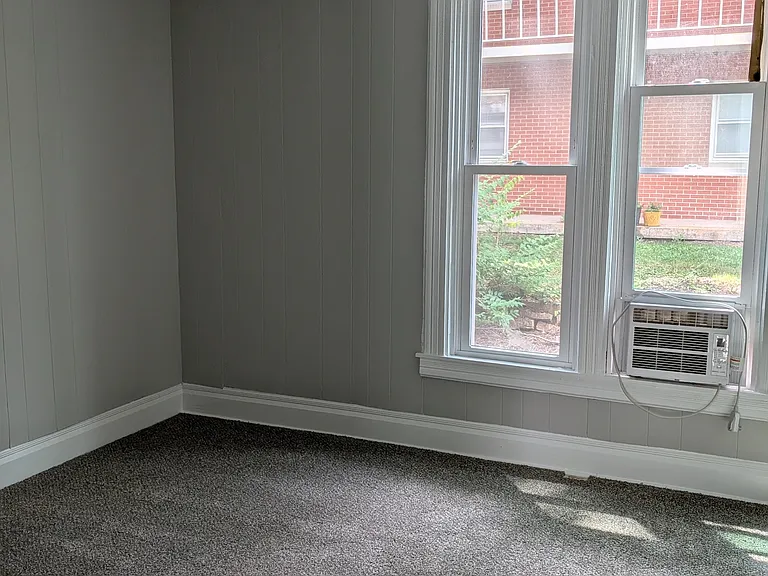 405 W White St #1 — Photo 9