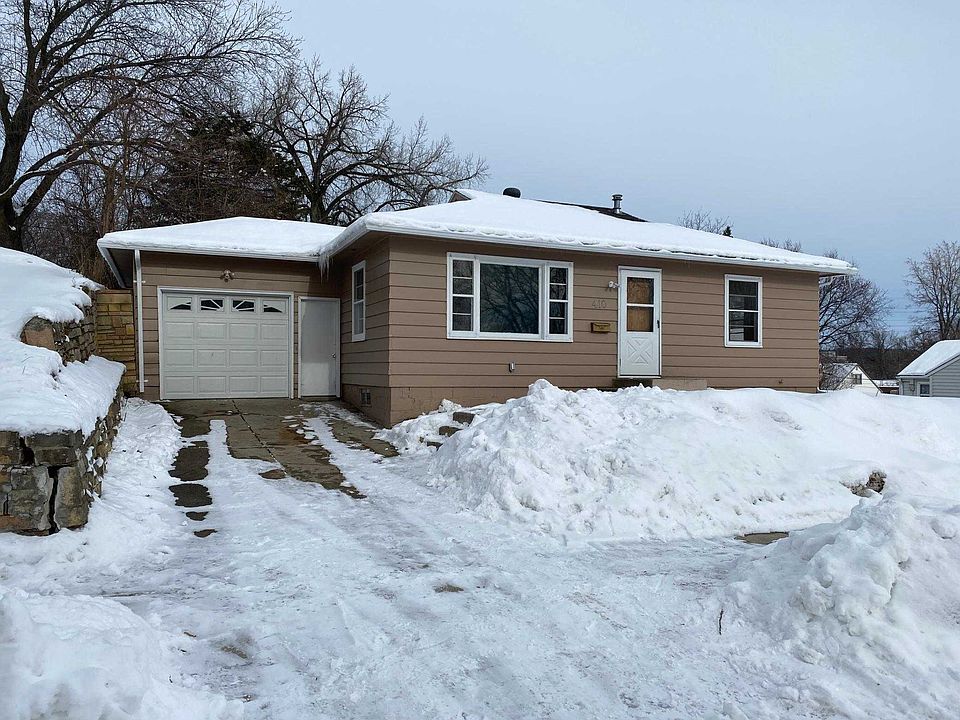 1st image of 410 Sylvan St
